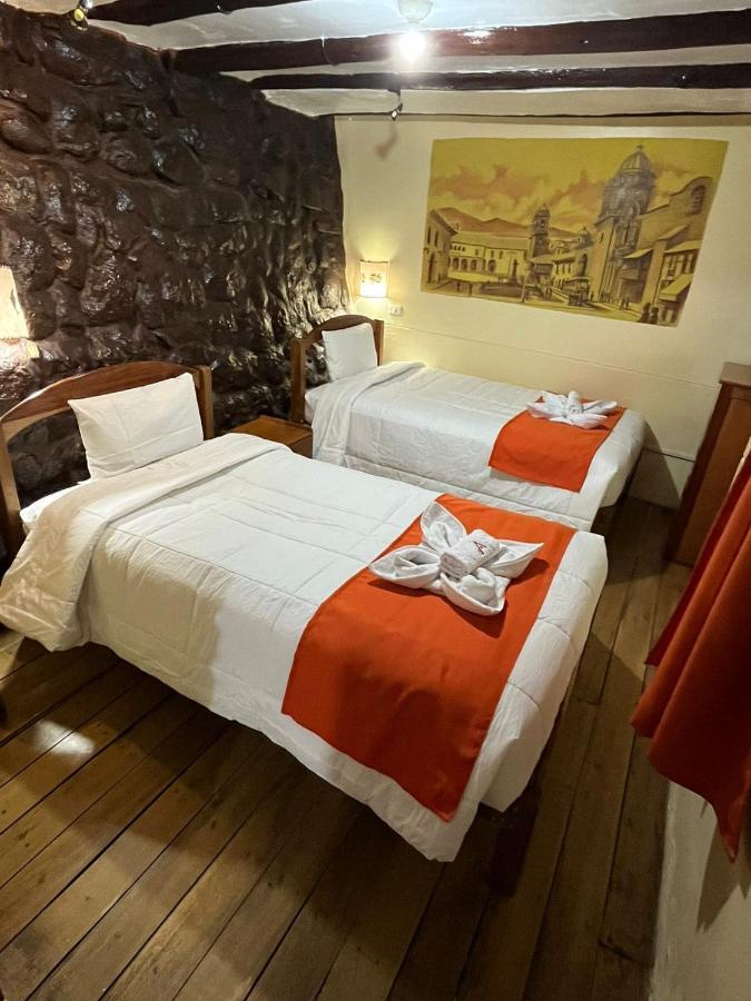 Отель Hostal Andenes De Alabado Куско Экстерьер фото